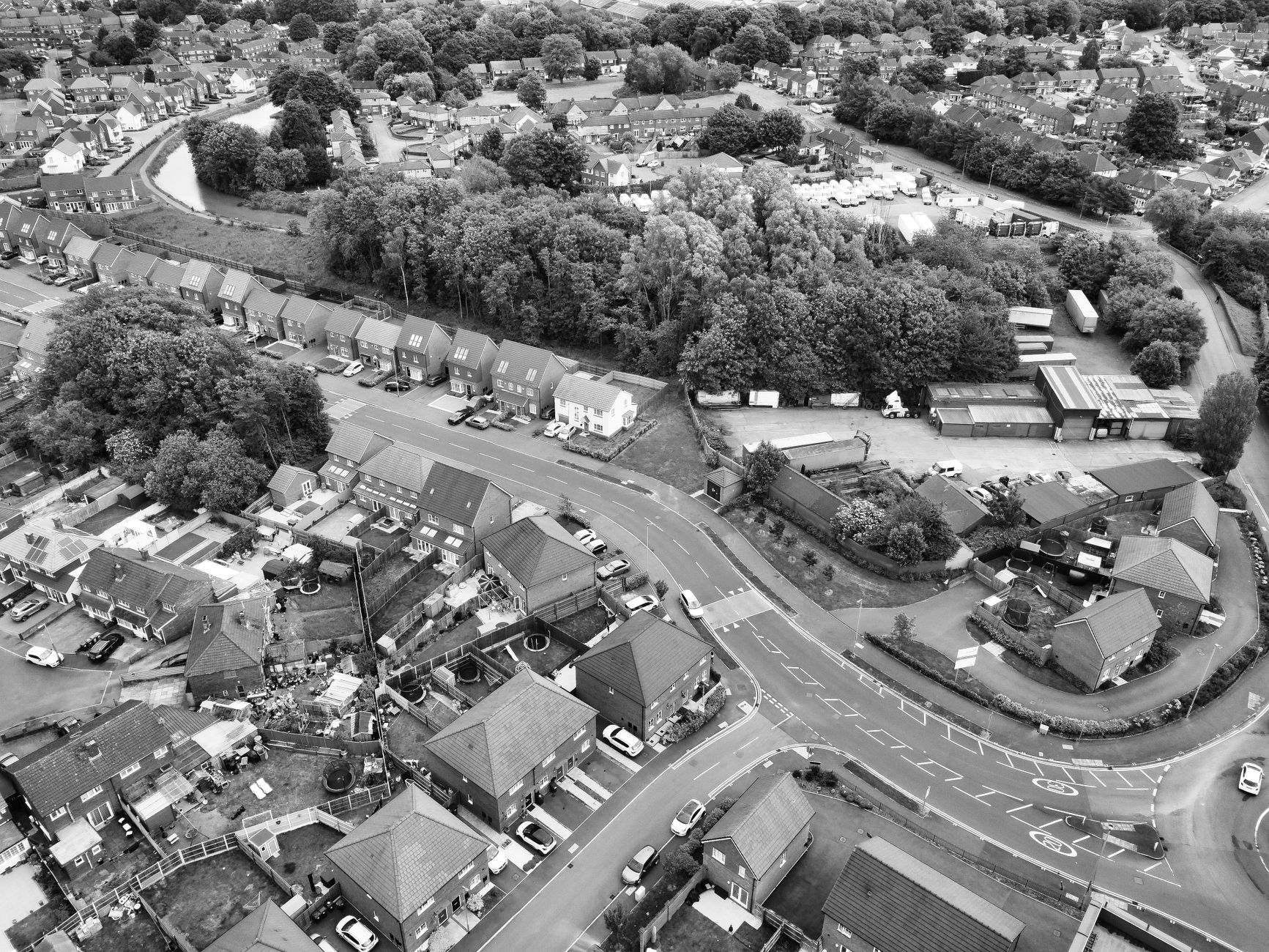 Aerial view of a Leicestershire village showing mix of residential properties