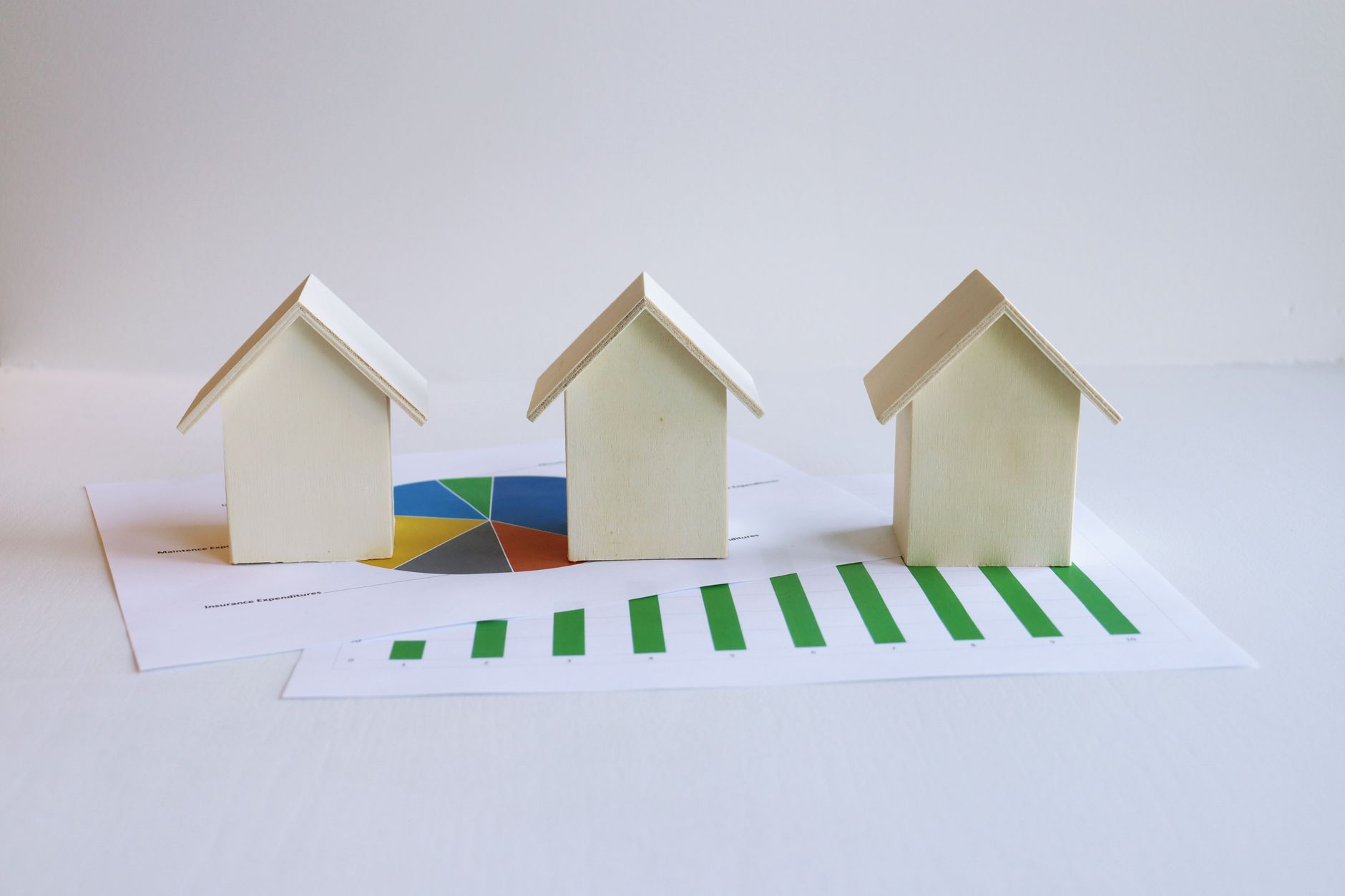Graph showing UK house price trends
