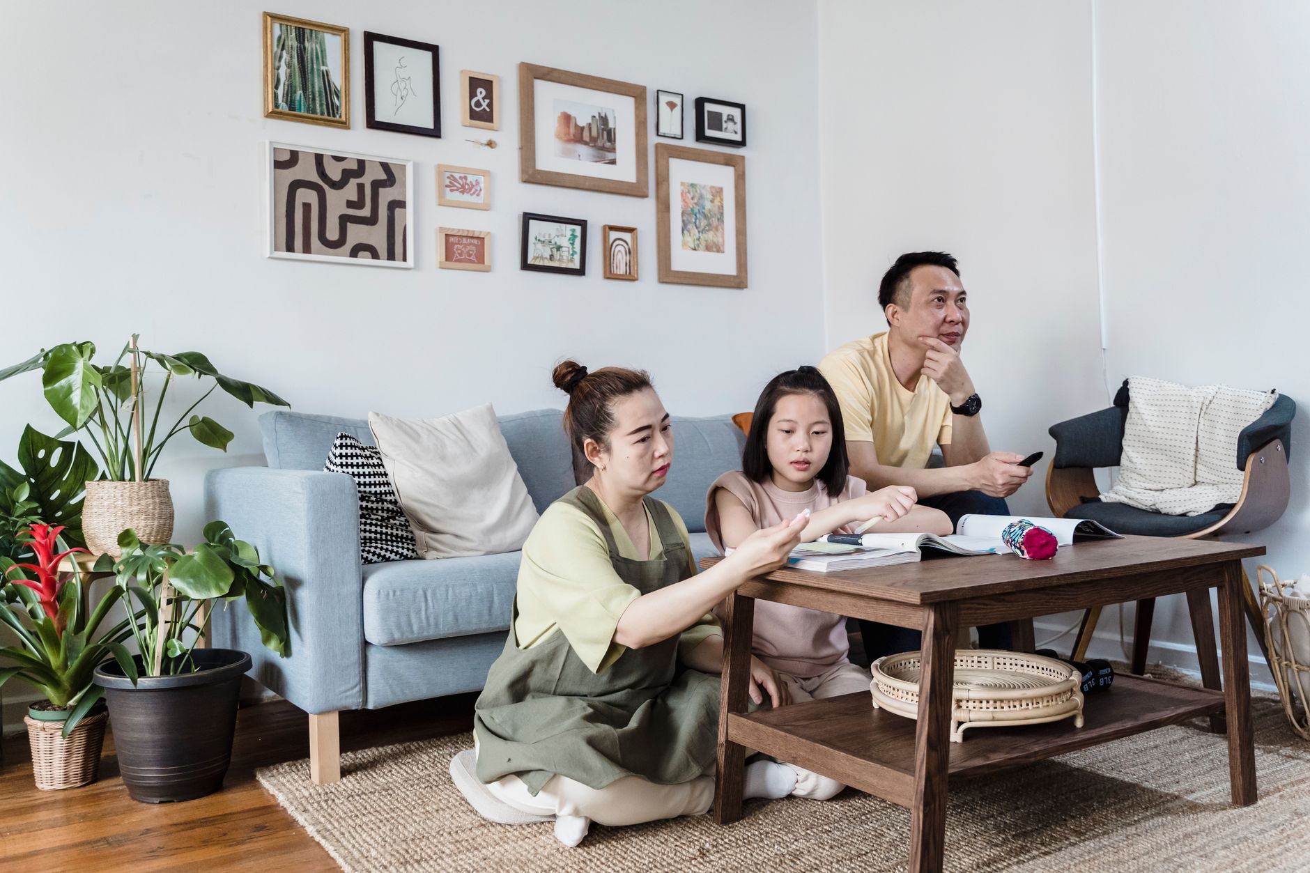 Overcrowded family living room