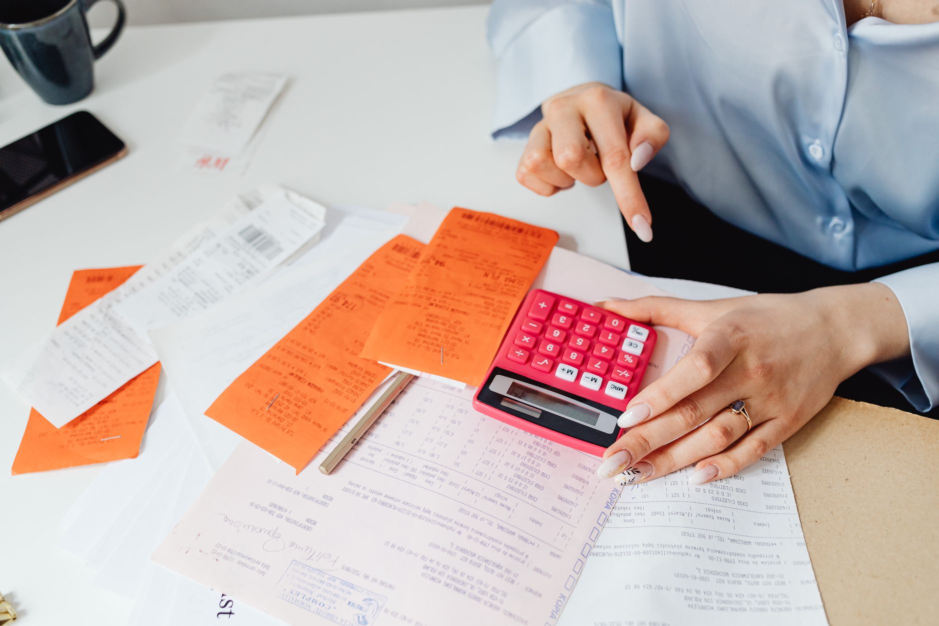 Property manager calculating void costs