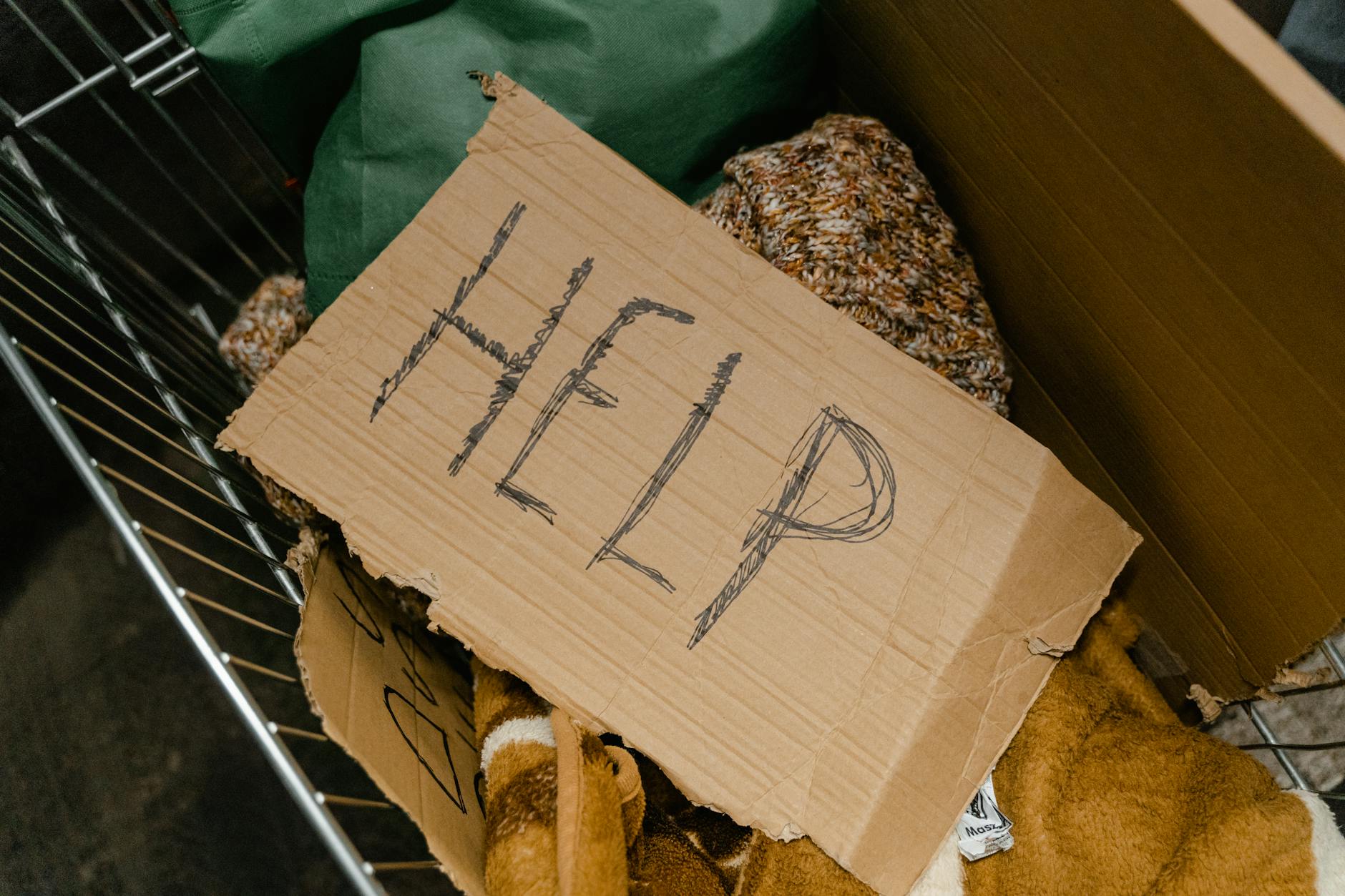 Community support meeting for tenants in need
