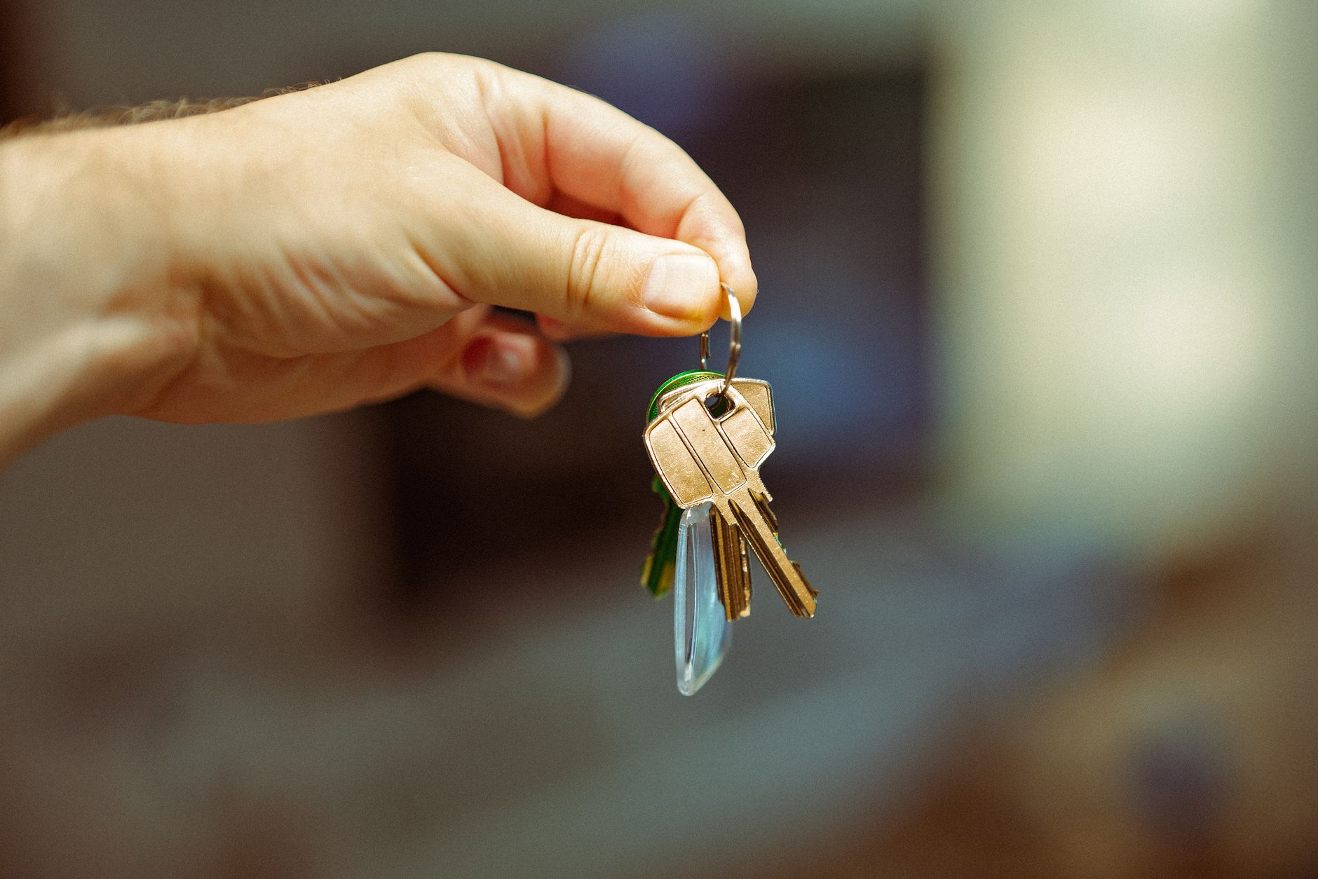 Expat holding keys to UK rental property